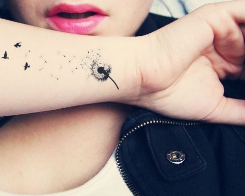 Delikatne tatuaże damskie -wyjątkowa ozdoba to podstawa